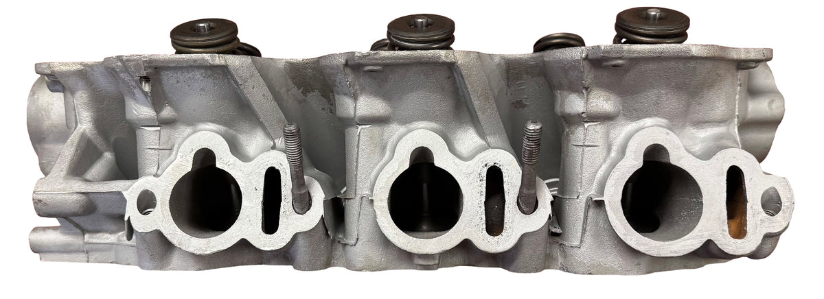 1984-96 Nissan 3.0L SOHC VG30E Sin Árbol de Levas, Culata Reconstruida Lado Derecho Fundición # R V52