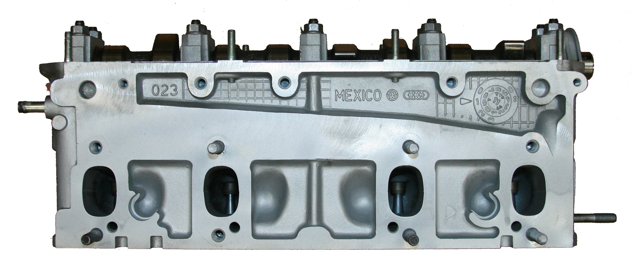 Volkswagen BEETLE 2.0L SOHC AEG REBUILT CYLINDER HEAD 037103373AD