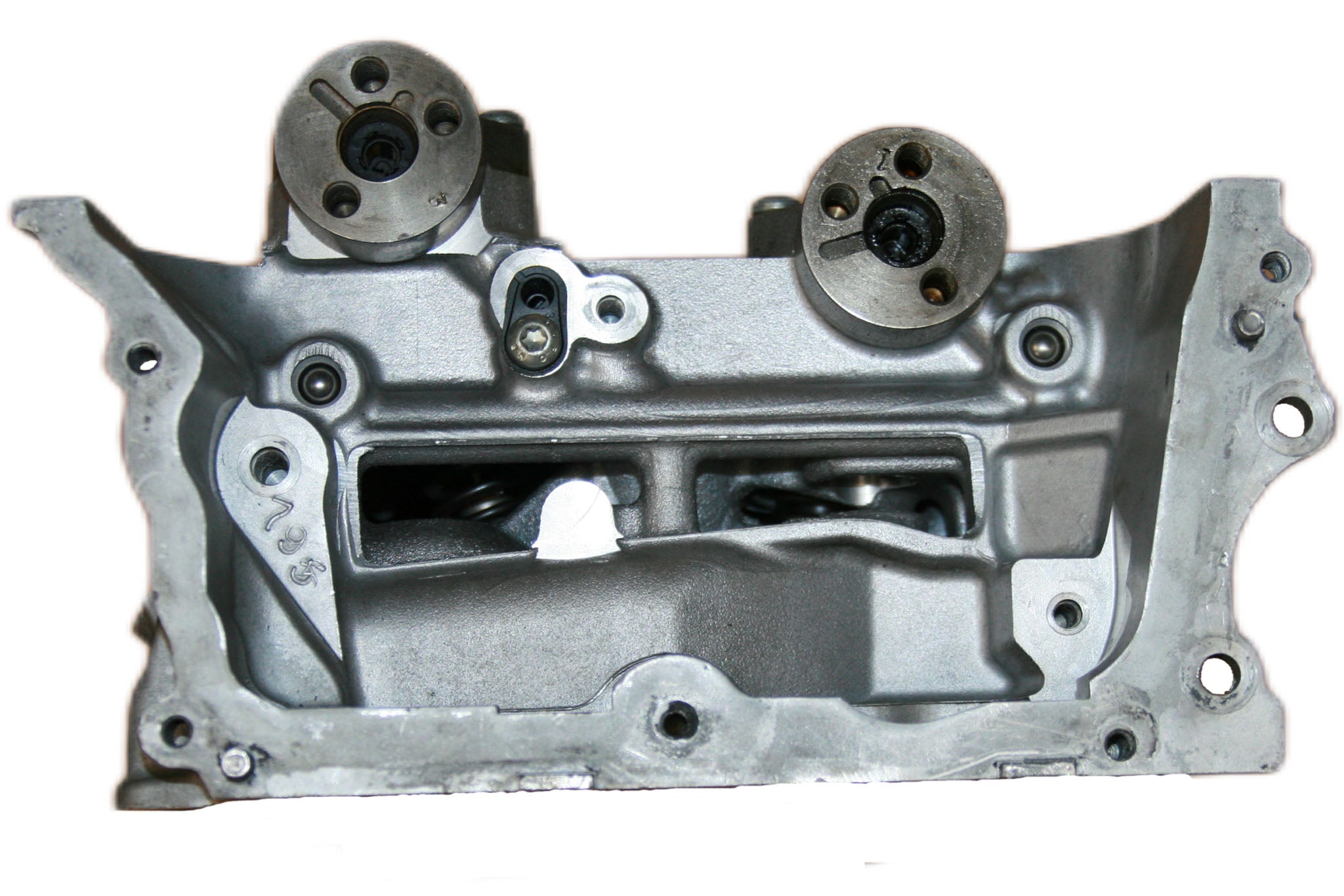 2010-15 Land Rover 5.0L 305 V8 Left Rebuilt Cylinder Head Cast # PB8W93-6C064-AJ