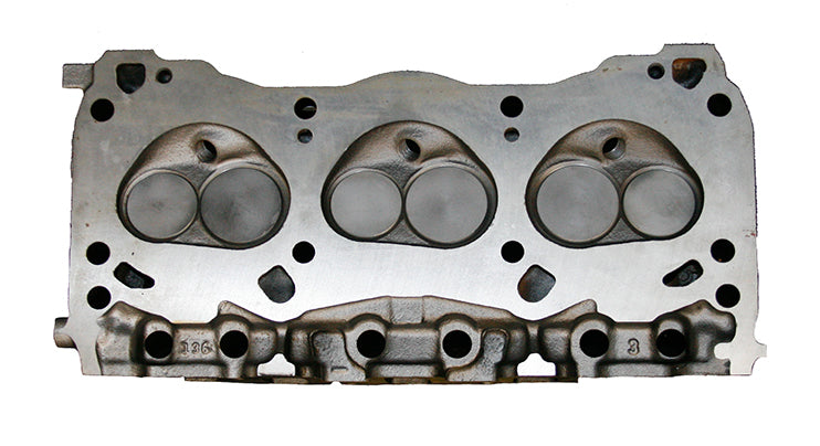 1989-1993-GM Skylark 3.3L 204 OHV Cylinder head casting # 2136