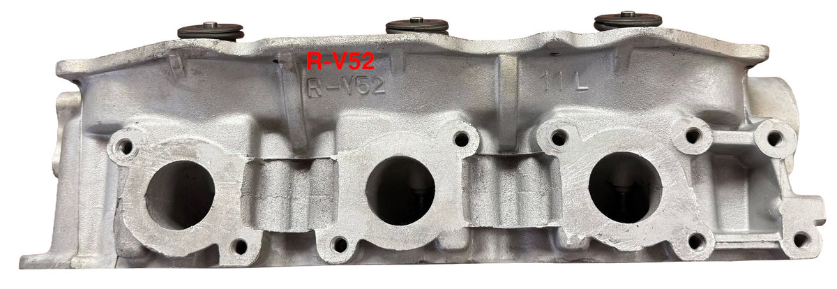 1984-96 Nissan 3.0L SOHC VG30E Sin Árbol de Levas, Culata Reconstruida Lado Derecho Fundición # R V52