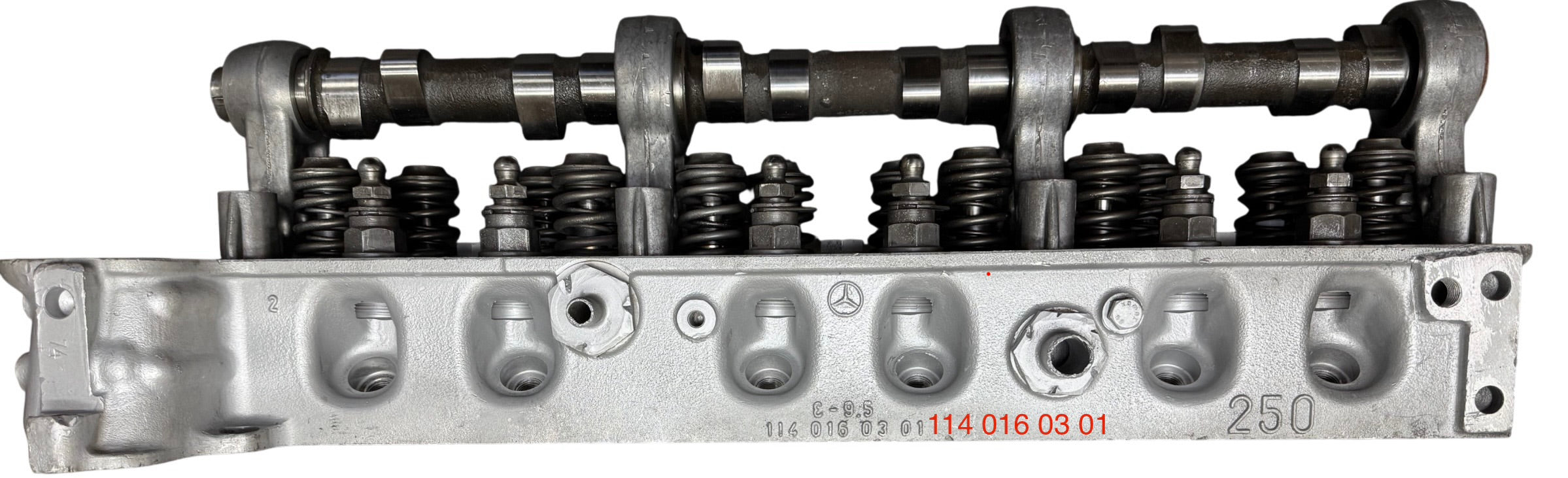 1969-72 Mercedes 250 2.5L Fuel-Injected Rebuilt Cylinder Head 114 016 03 01
