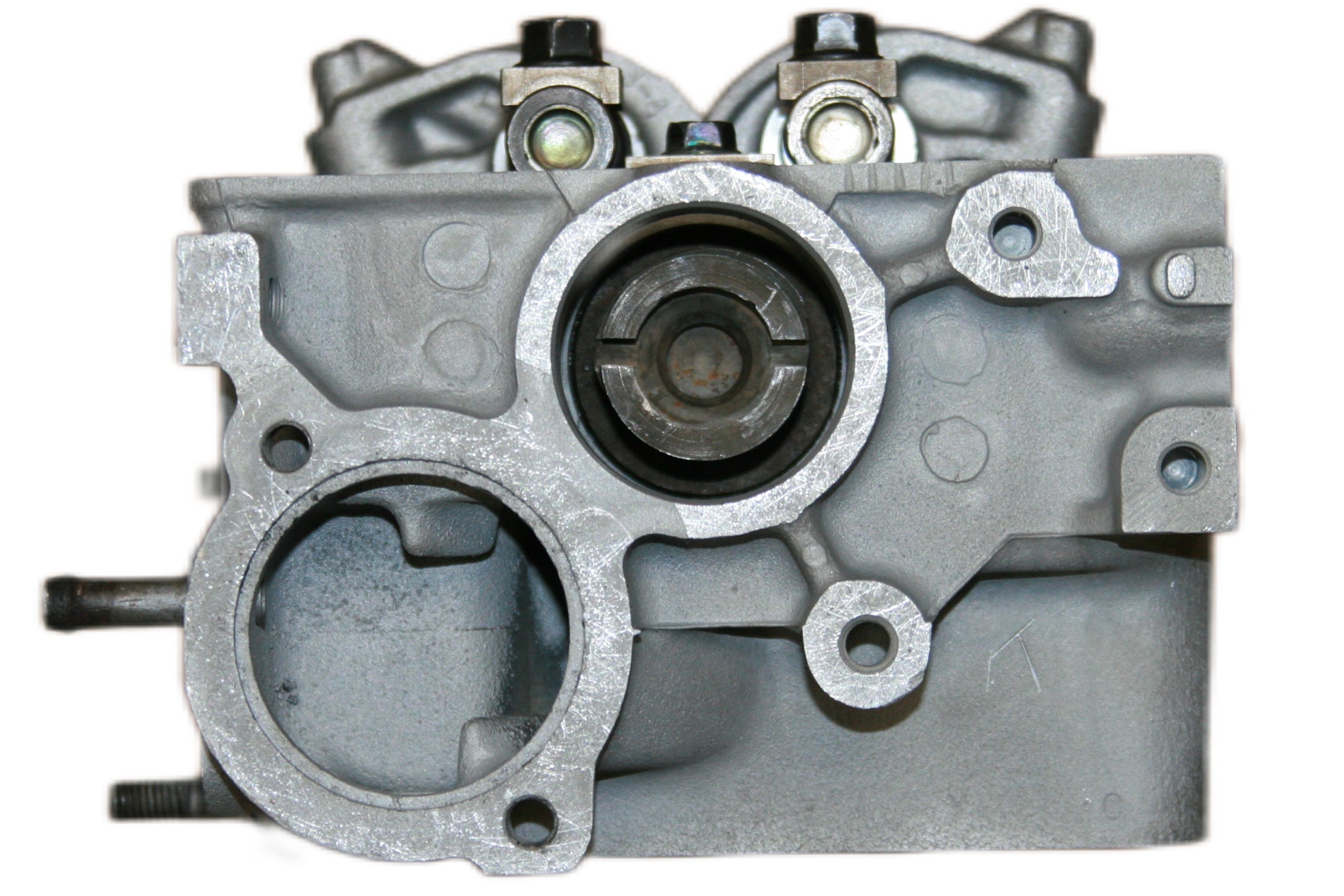1985-1994 Mazda 1.6L SOHC Cylinder head Casting # 630 w/Fuel pump